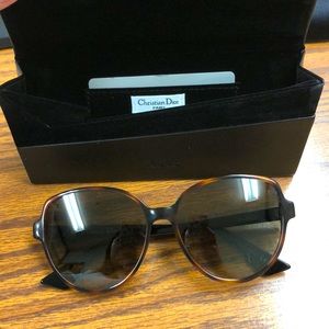 Dior Onde 2 sunglasses